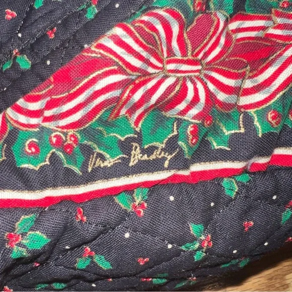 Vintage Vera Bradley Indiana Holly and Ribbons Shoulder Bag - Picture 4 of 9